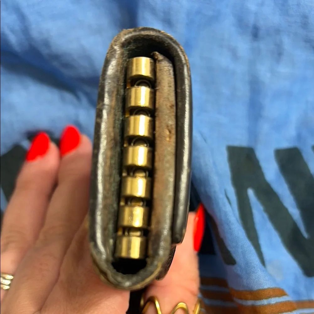 Gucci Brown/Beige GG Canvas Key Case with Gold Logo - Picture 3 of 6